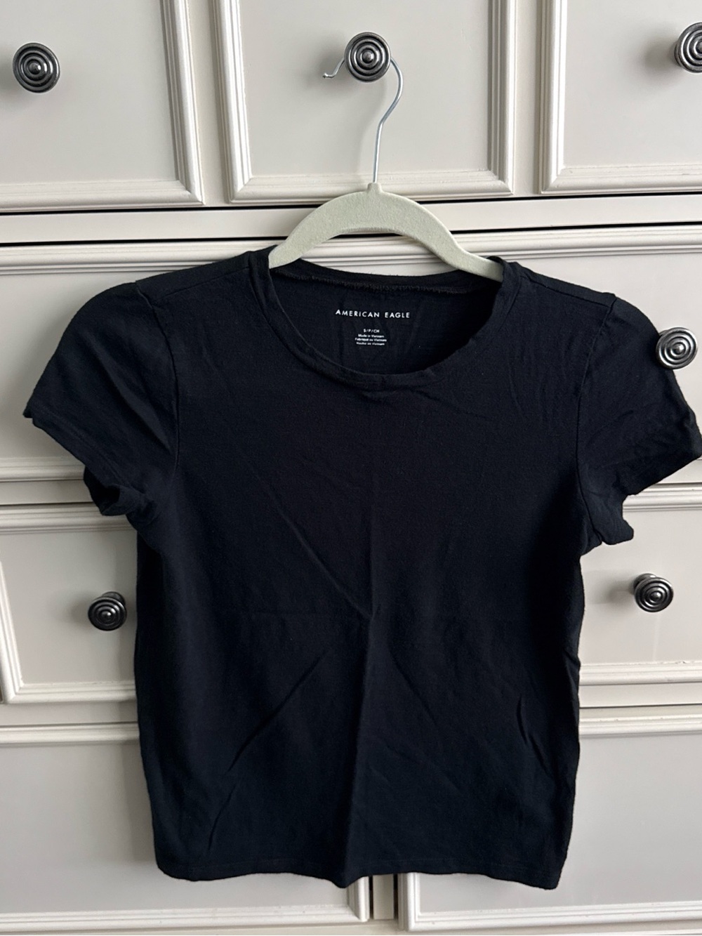 American Eagle Outfitters Black Short Sleeve Crewneck Tee